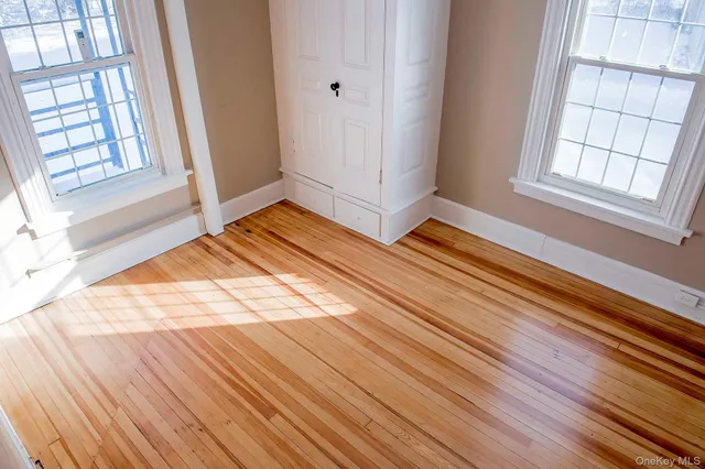 $2,800 | 3212 Franklin Avenue, Unit 2, Millbrook, NY 12545