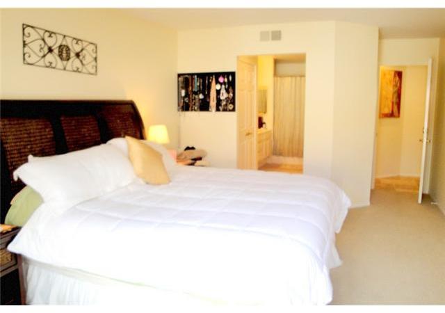 1284 Rue St Martin San Marcos, CA 92078 - Photo 12 of 21 Gallery Image 12