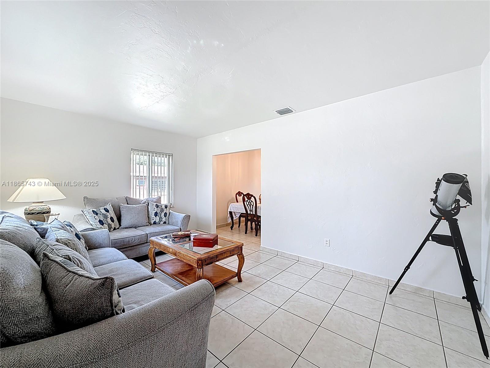 675 West 30th Street Hialeah, FL 33012 - Photo 3 of 17