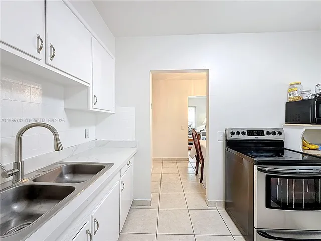 $579,000 | 675 West 30th Street, Hialeah, FL 33012