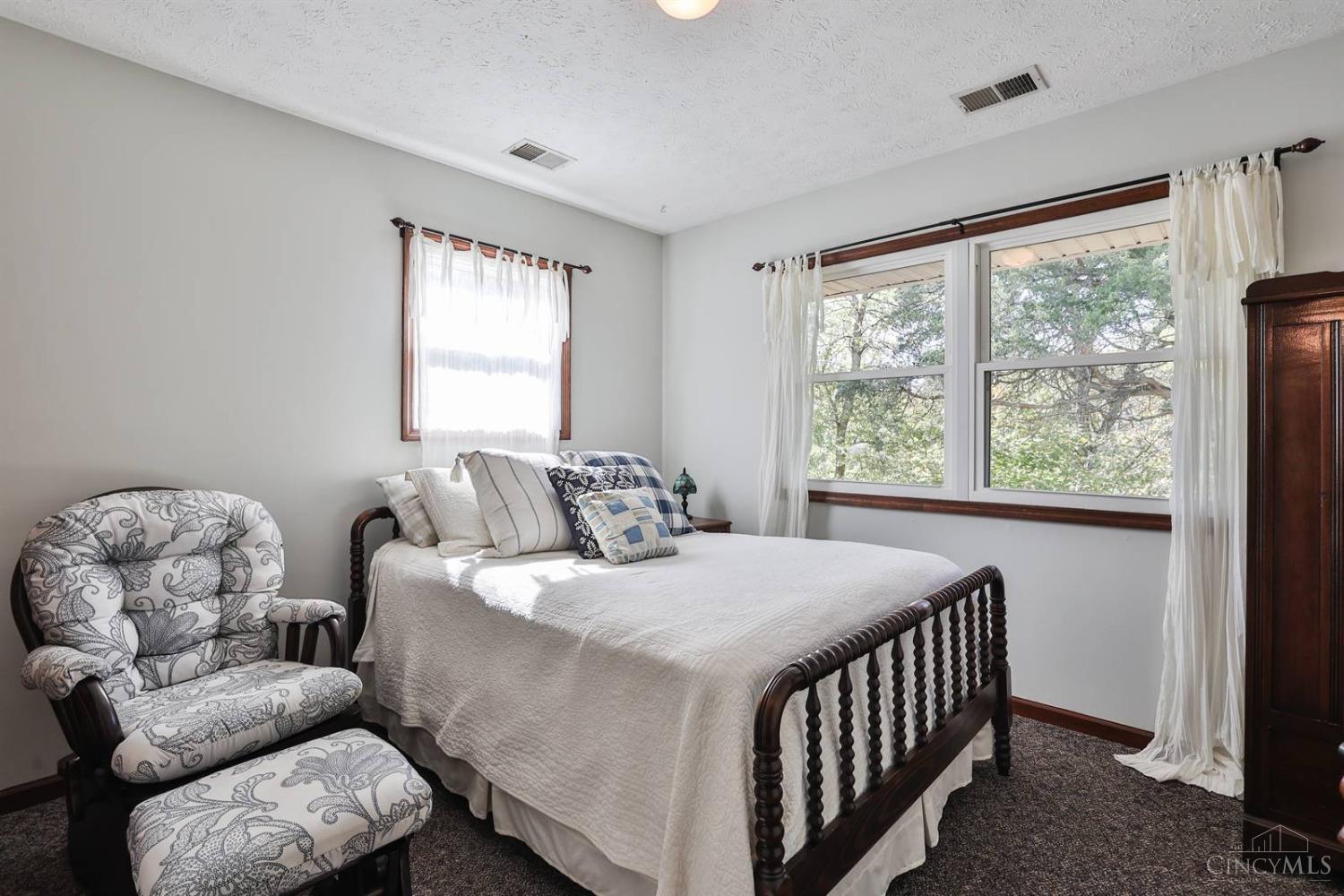 6045 Hursh Road Middletown, OH 45042 - Photo 19 of 51 Gallery Image 19