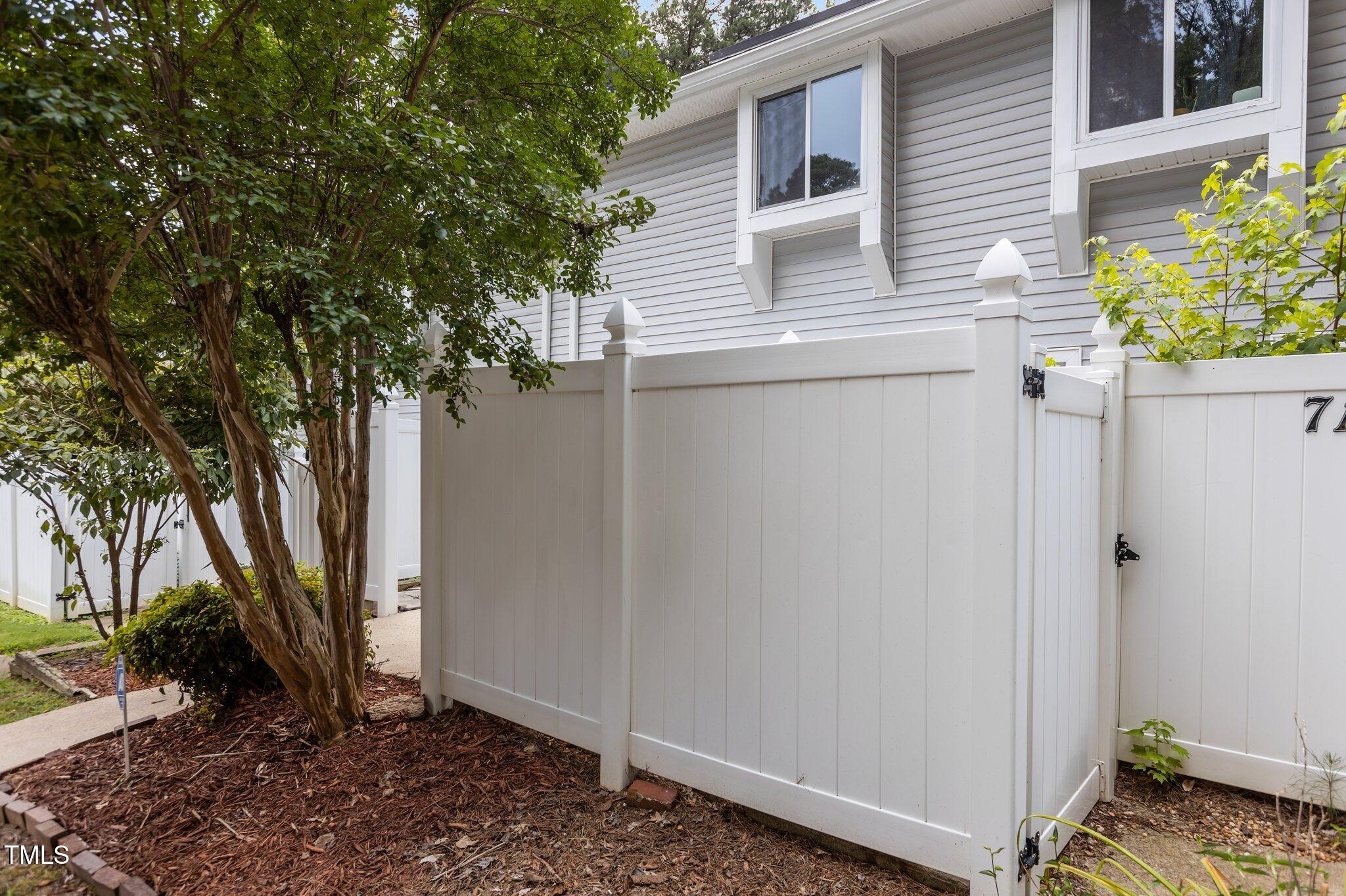 7159 Sandy Creek Drive Raleigh, NC 27615 - Photo 39 of 58 5-web-or-mls-2N6A6969