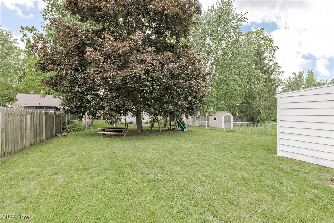 1672 Brainard Road Lyndhurst, OH 44124 - Photo 2 of 40 picnic bench and playset stay