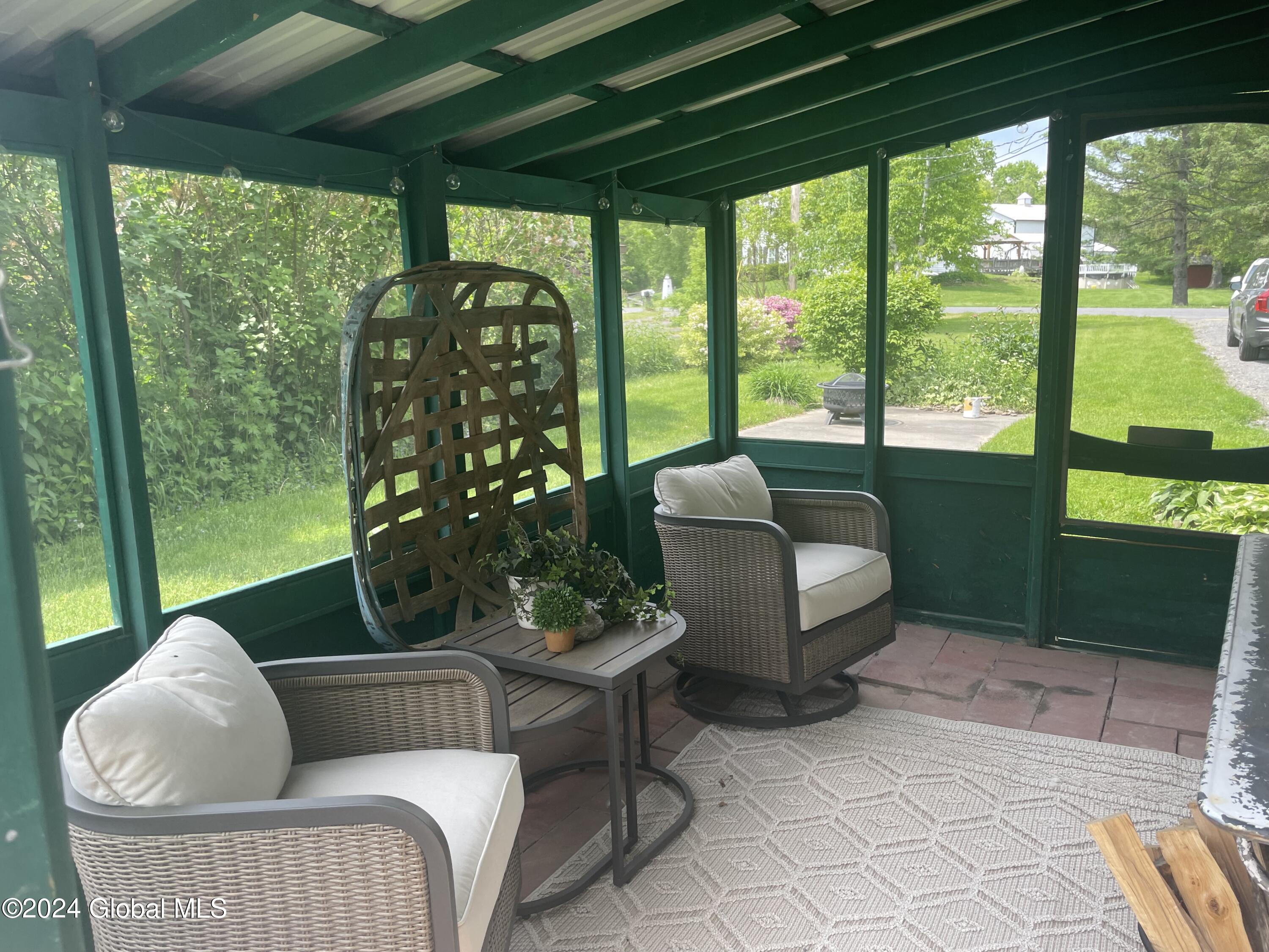 1379 Aquetuck Road New Baltimore, NY 12143 - Photo 15 of 23 IMG_6287