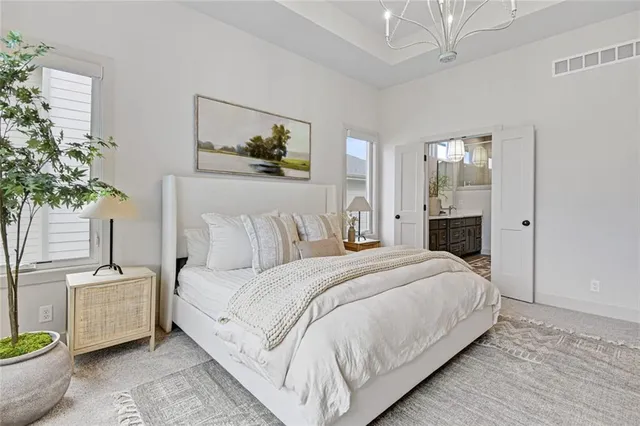 $899,102 | 15365 West 162nd Street, Olathe, KS 66062