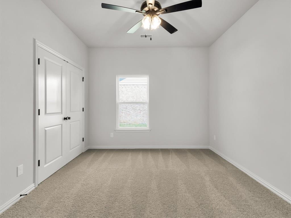 608 Jameson Springtown, TX 76082 - Photo 21 of 27