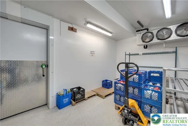 $675,000 | 67 Park Avenue, Wind Gap, PA 18091