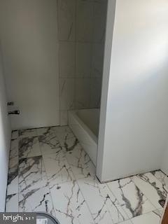 20-3 Florence Tollgate Florence, NJ 08518 - Photo 4 of 4 a view of bathroom