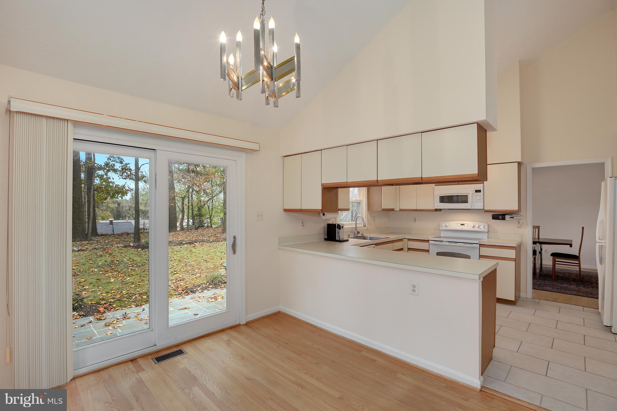 716 Kersey Road Silver Spring, MD 20902 - Photo 11 of 33 Gallery Image 11