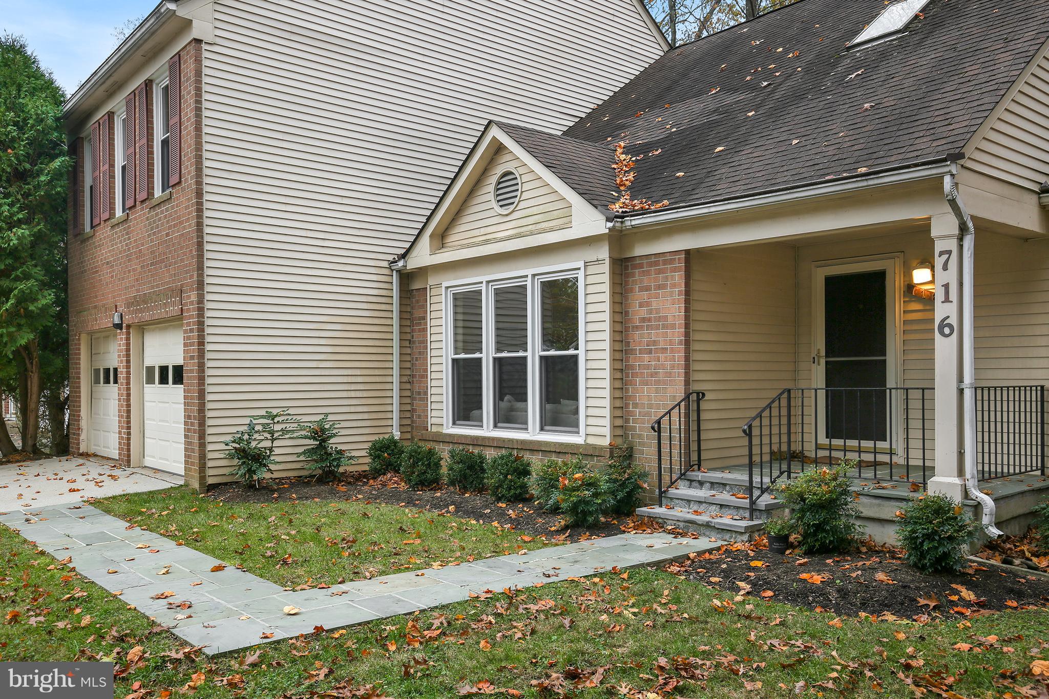 716 Kersey Road Silver Spring, MD 20902 - Photo 3 of 33 Gallery Image 3