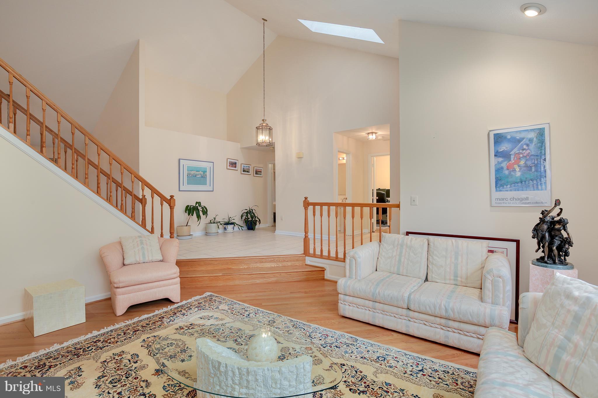 716 Kersey Road Silver Spring, MD 20902 - Photo 9 of 33 Gallery Image 9