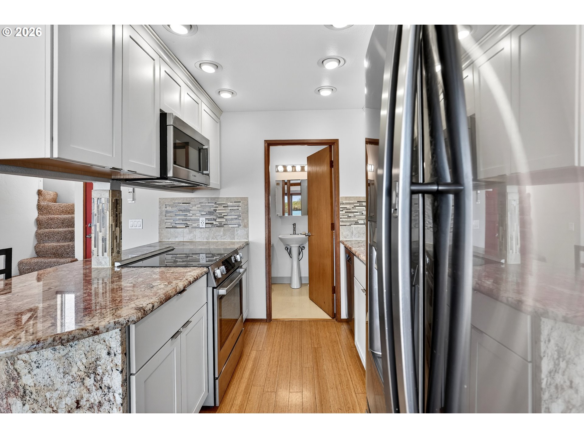 50350 Cowens Road, Unit 39 Scappoose, OR 97056 - Photo 11 of 41 Kitchen