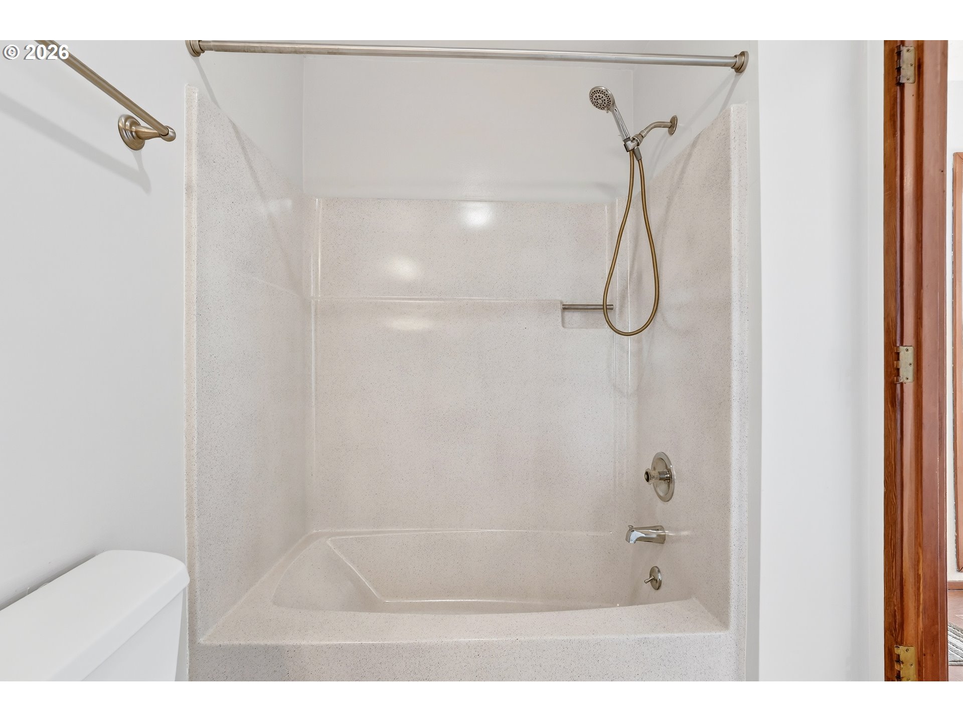 50350 Cowens Road, Unit 39 Scappoose, OR 97056 - Photo 21 of 41 Bathroom