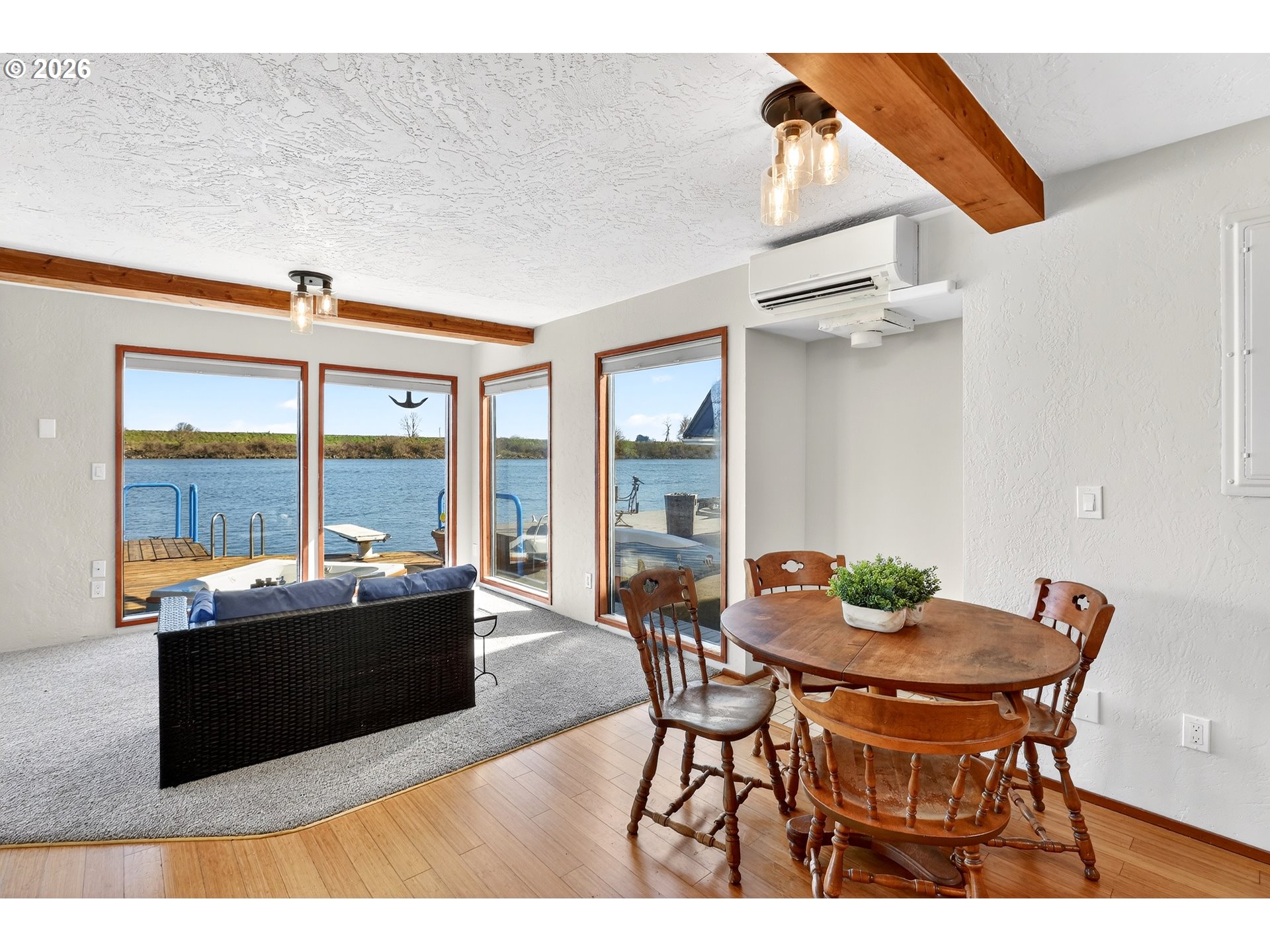 50350 Cowens Road, Unit 39 Scappoose, OR 97056 - Photo 8 of 41 Living Room/Dining Room