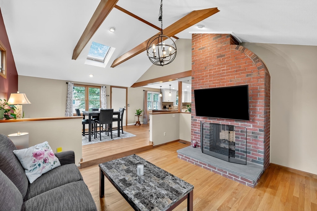 95 Albemarle Road Longmeadow, MA 01106 - Photo 15 of 33 Gallery Image 15