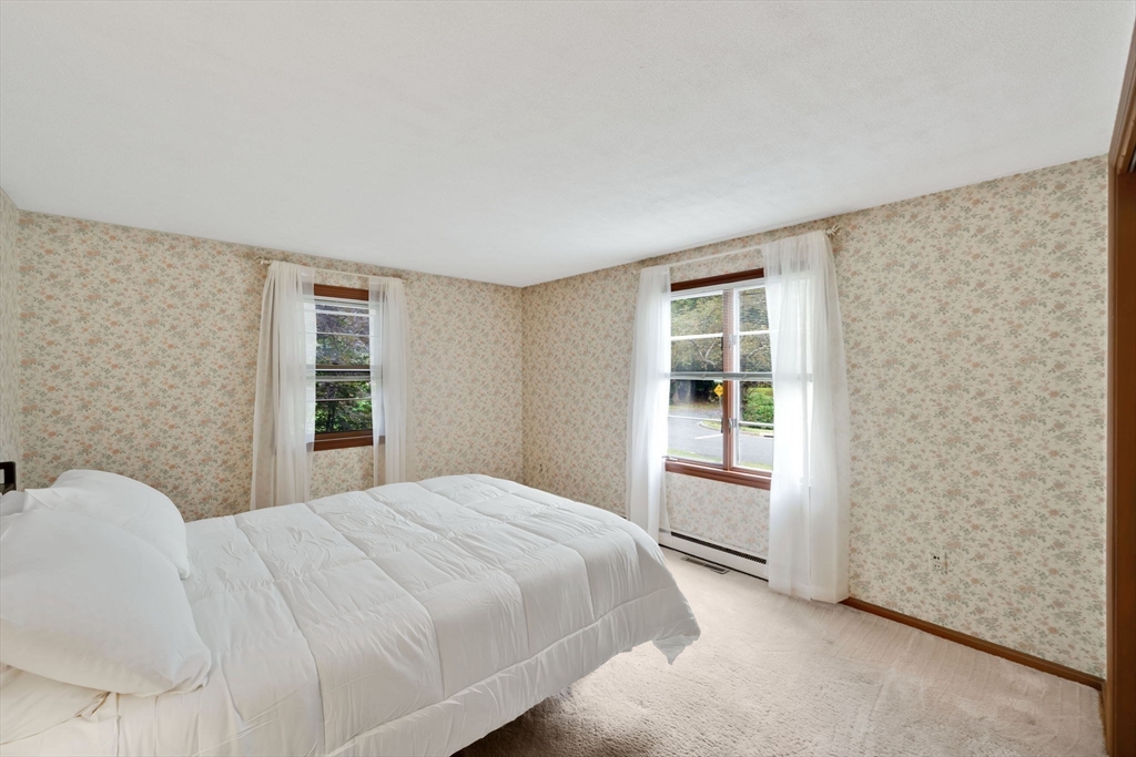 95 Albemarle Road Longmeadow, MA 01106 - Photo 25 of 33 Gallery Image 25