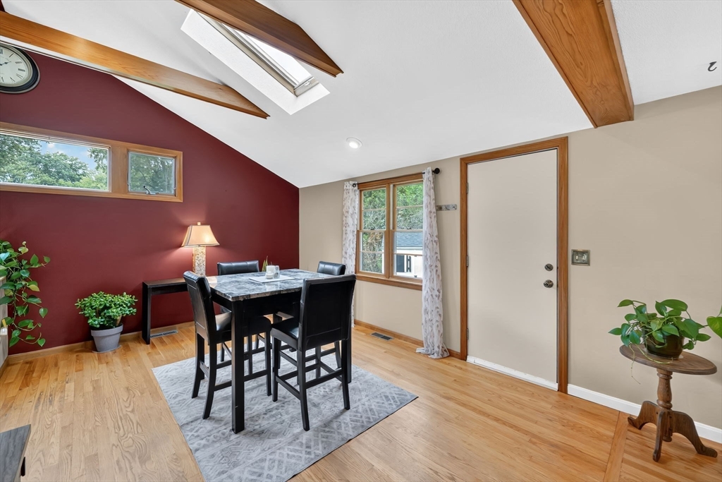 95 Albemarle Road Longmeadow, MA 01106 - Photo 9 of 33 Gallery Image 9
