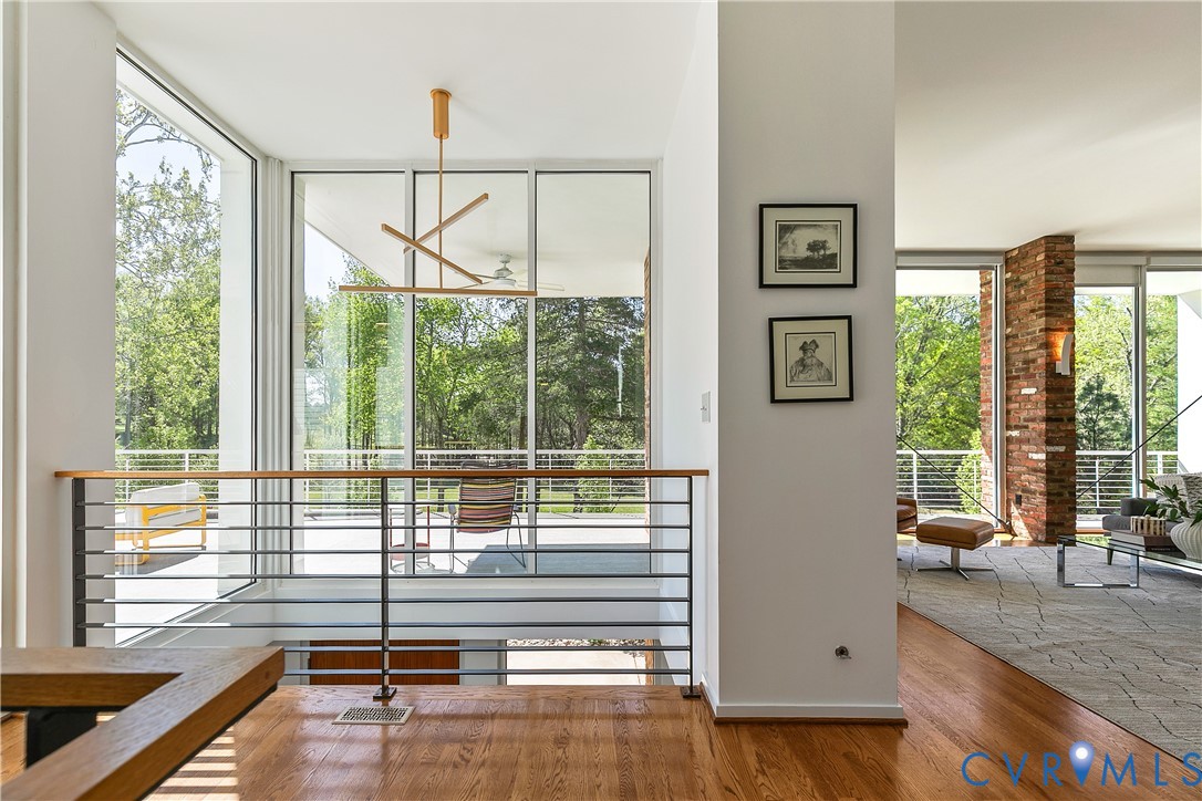 912 South Gaskins Road Henrico, VA 23238 - Photo 9 of 49 Expansive windows all around