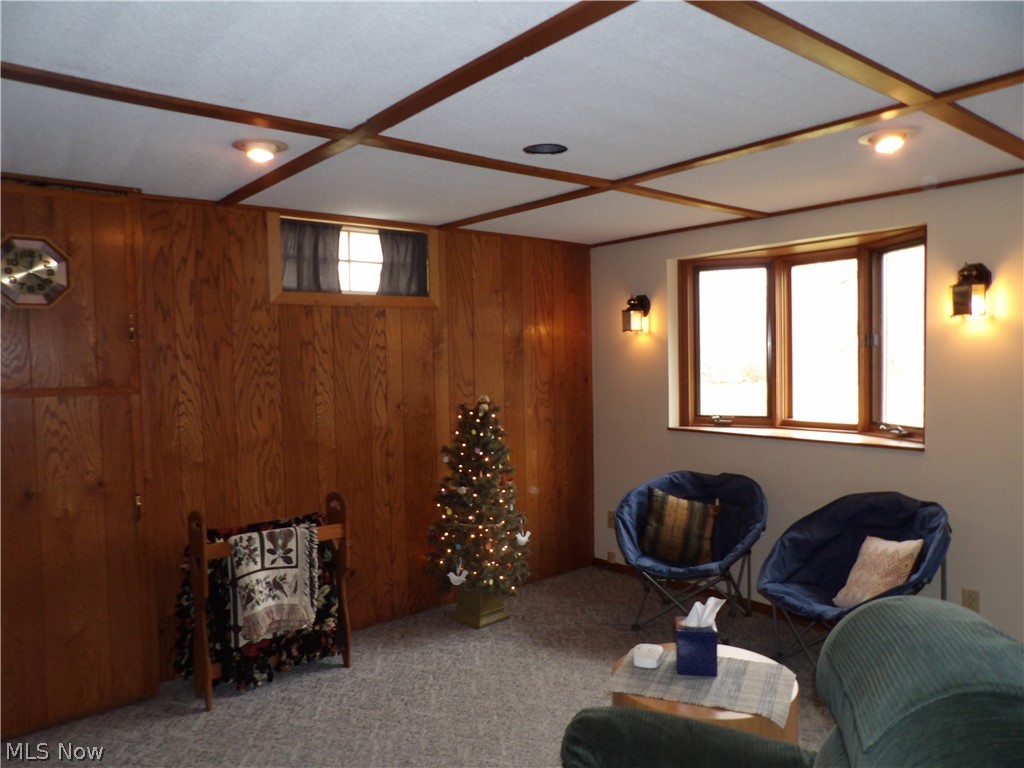 6863 Kennard Road Medina, OH 44256 - Photo 21 of 33 This is a Beautiful Room.