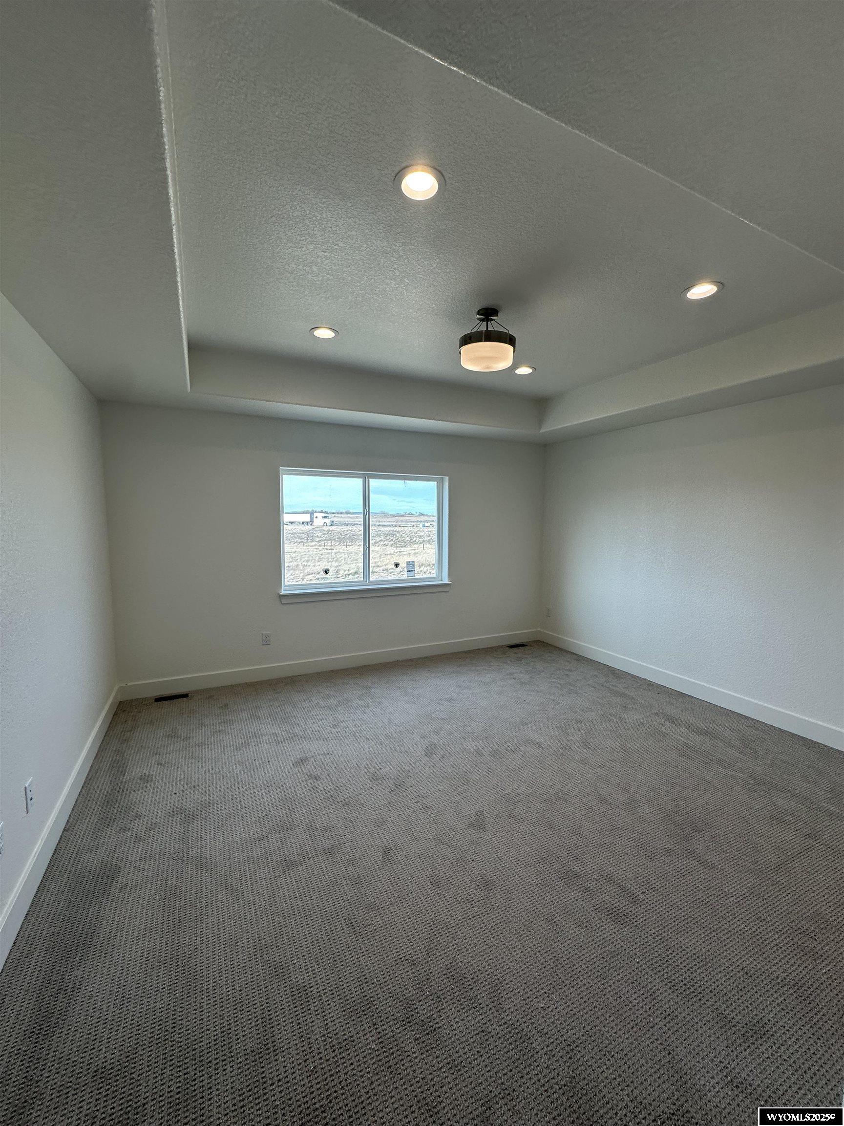 6570 Meadow Wind Way Mills, WY 82604 - Photo 7 of 17