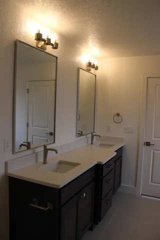 $638,500 | 6570 Meadow Wind Way, Mills, WY 82604