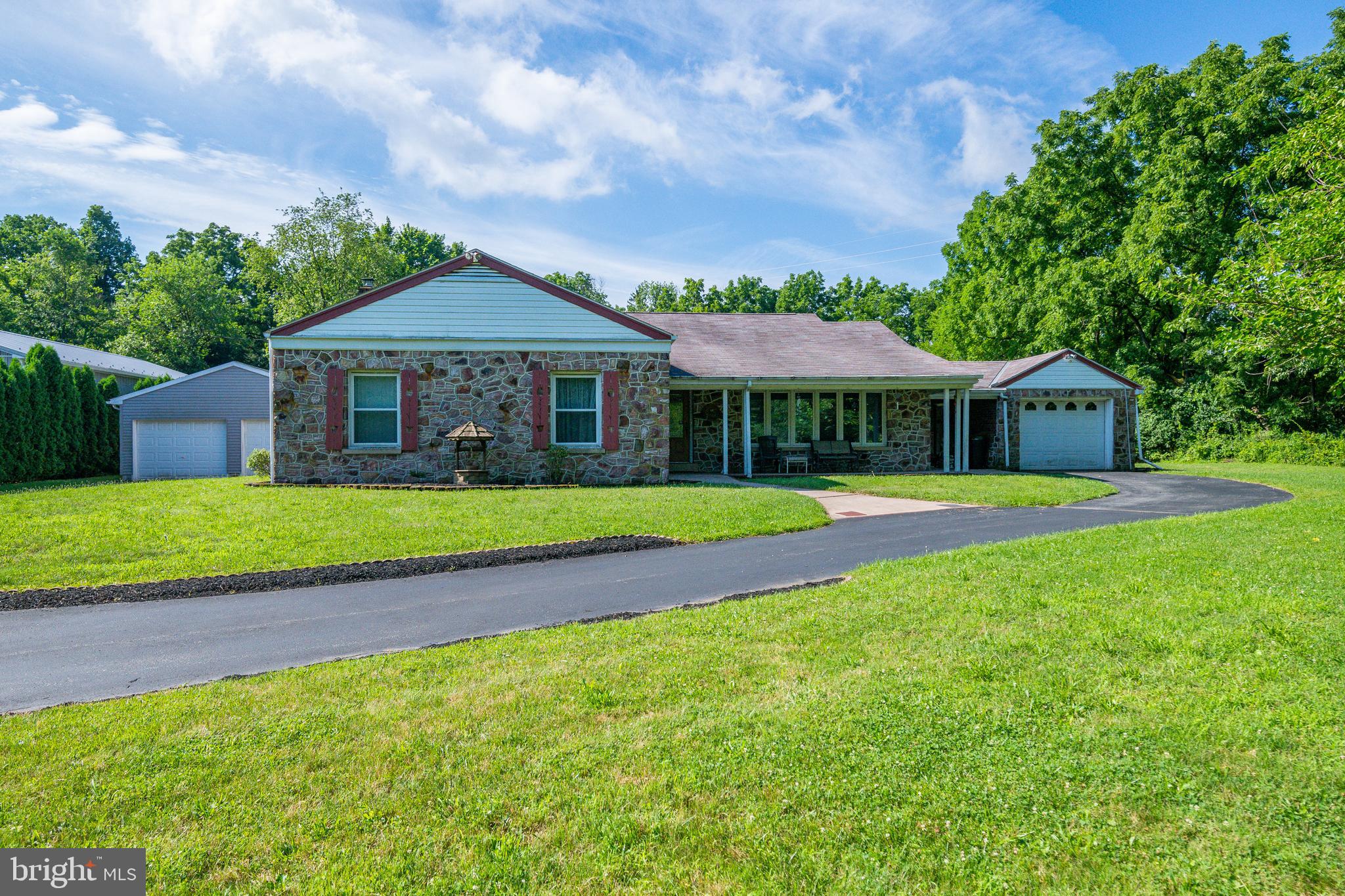 4836 Buckeye Road Emmaus, PA 18049 - Photo 23 of 25 Gallery Image 23