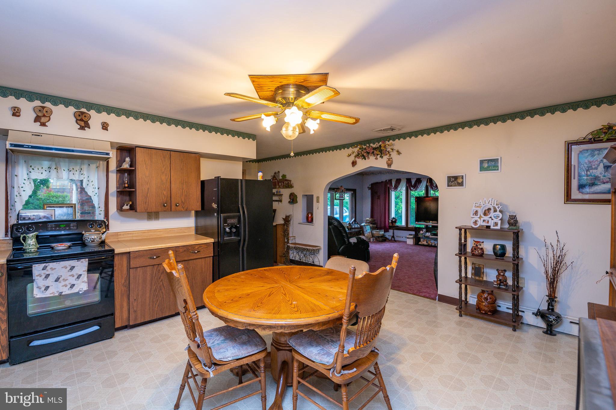 4836 Buckeye Road Emmaus, PA 18049 - Photo 7 of 25 Gallery Image 7