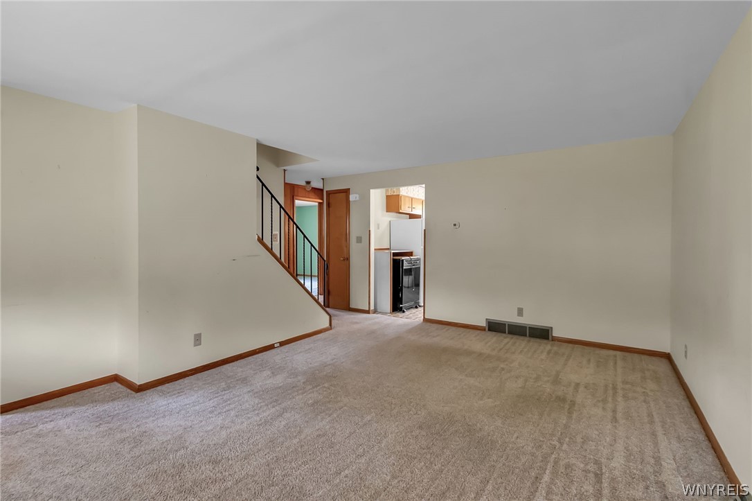 175 Margaret Road Amherst, NY 14226 - Photo 10 of 36