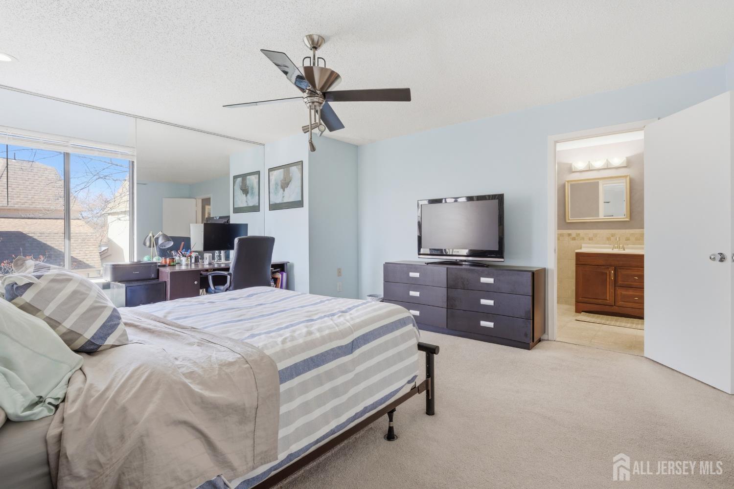 38 Carriage Place Edison, NJ 08820 - Photo 22 of 38