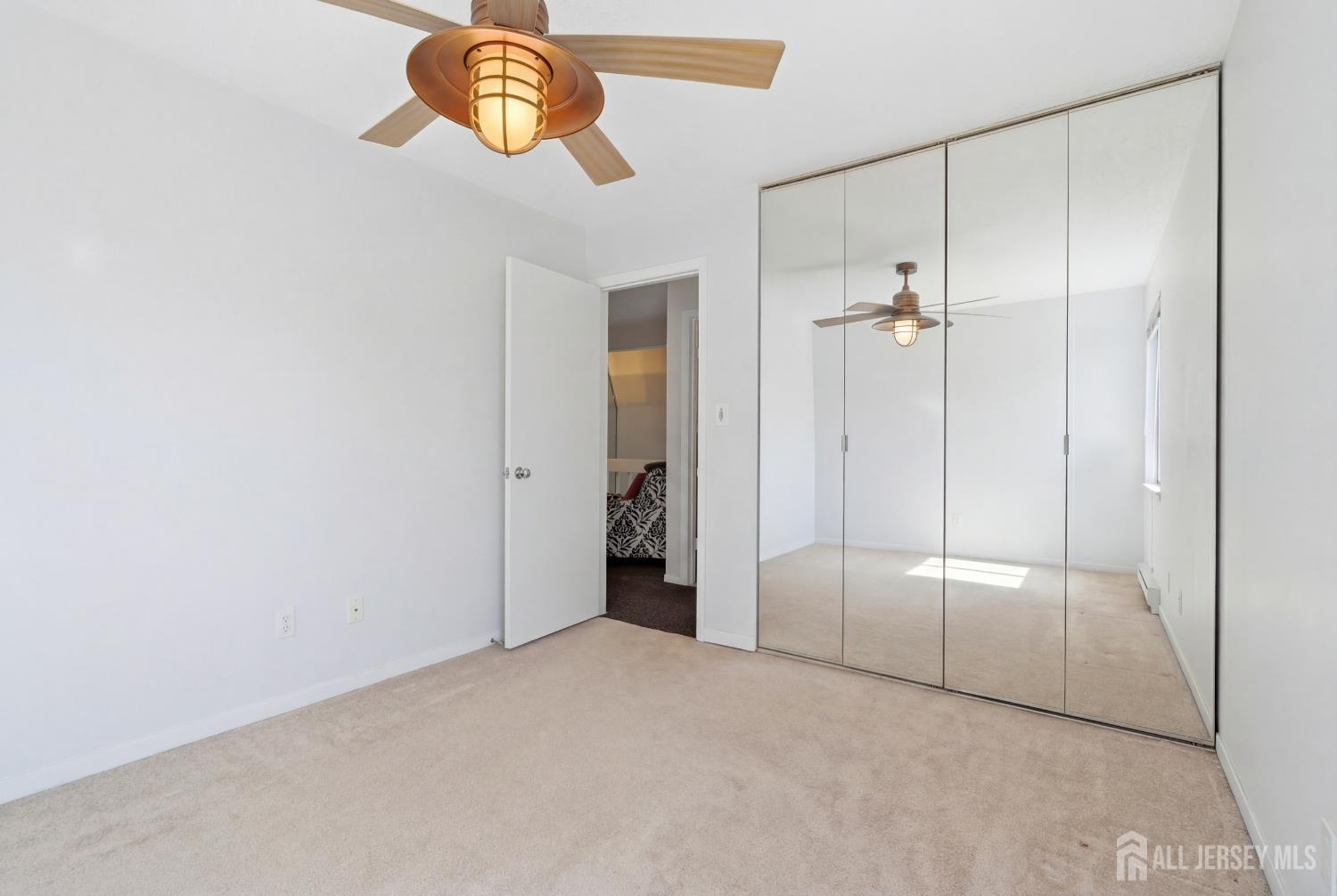 38 Carriage Place Edison, NJ 08820 - Photo 30 of 38