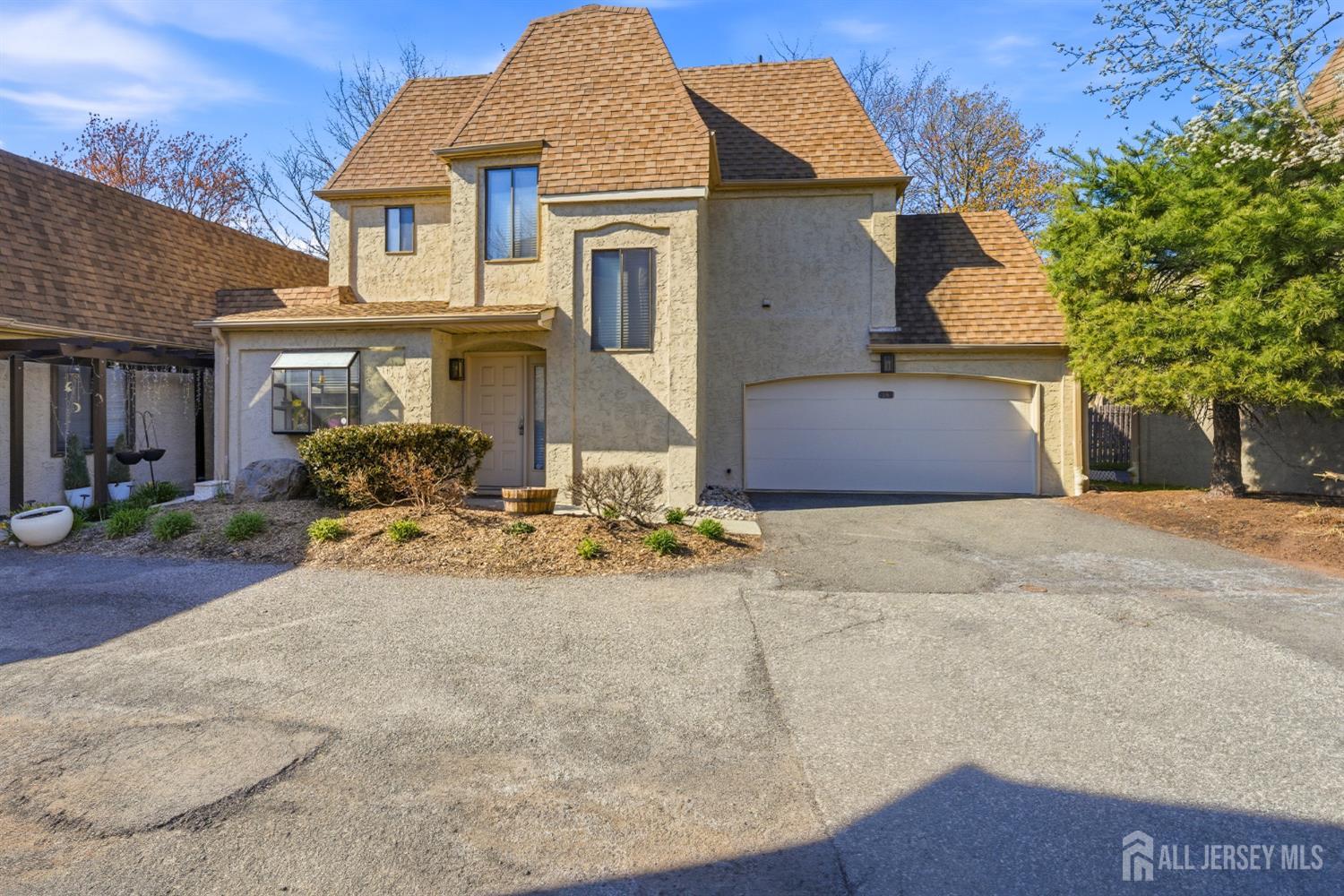 38 Carriage Place Edison, NJ 08820 - Photo 3 of 38