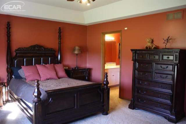 11177 Potter Road Flushing, MI 48433 - Photo 10 of 22 20449619-9.JPG