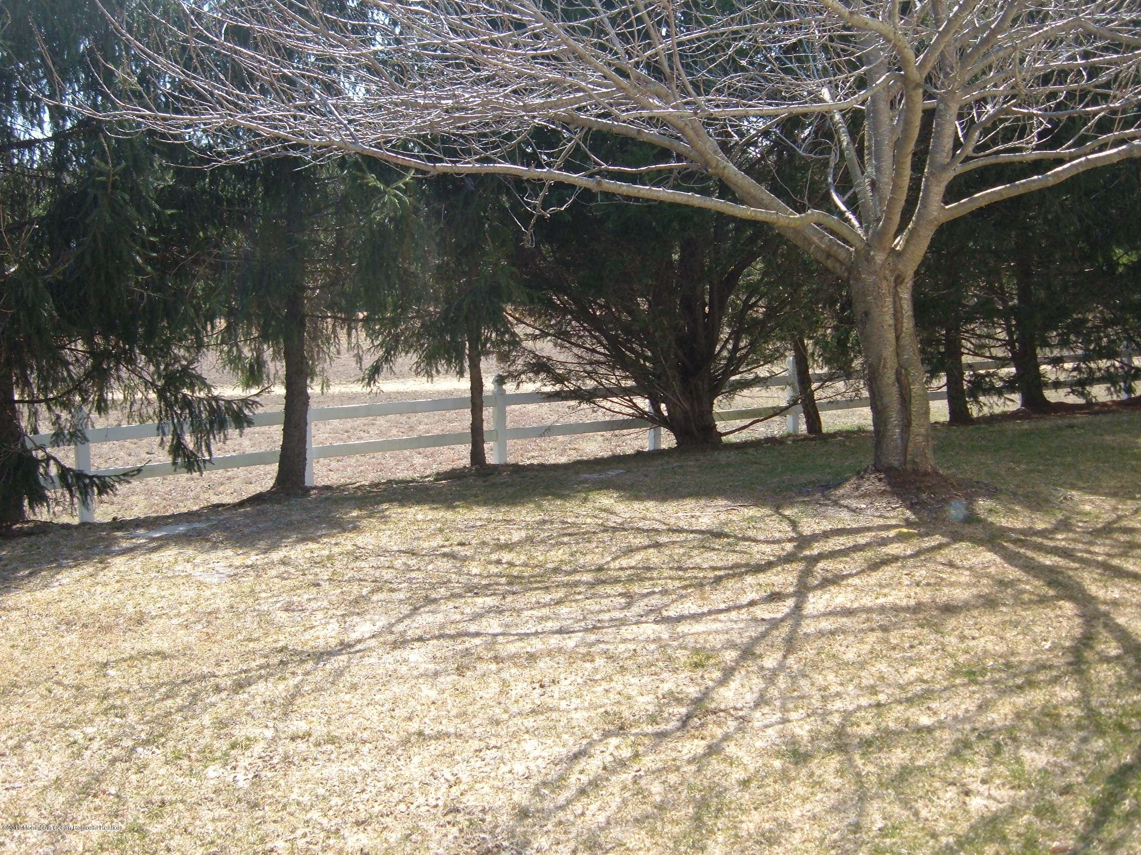 12 Clear Lake Road Whiting, NJ 08759 - Photo 3 of 46 2004_0509Image0004