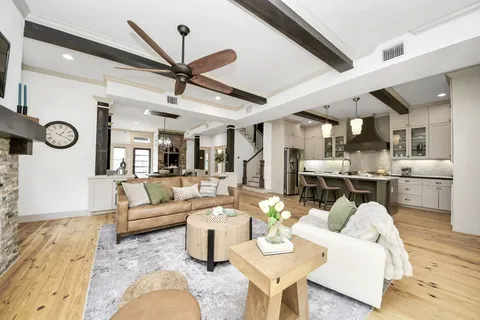 $799,999 | 1202 Archer Street, Houston, TX 77009