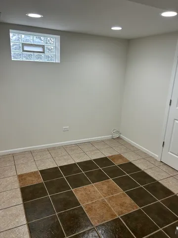 $277,000 | 8458 South Vernon Avenue, Chicago, IL 60619