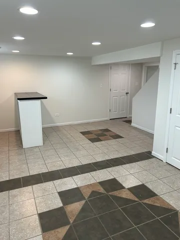 $277,000 | 8458 South Vernon Avenue, Chicago, IL 60619