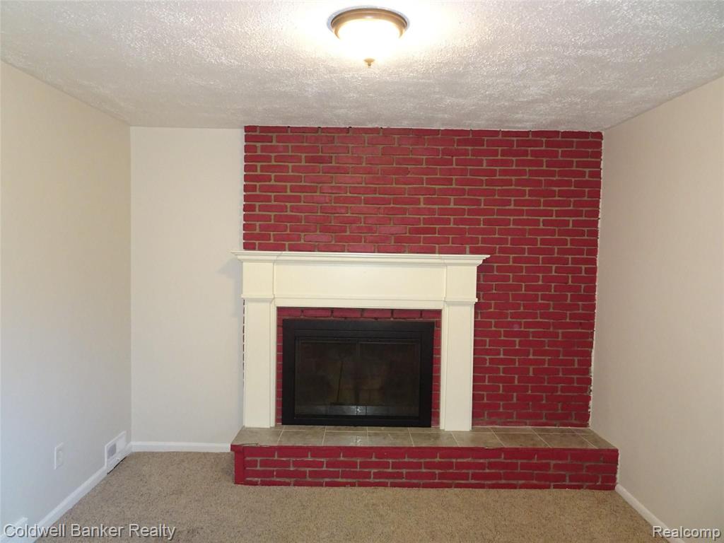 32015 Farmersville Road Farmington Hills, MI 48334 - Photo 37 of 57