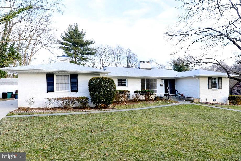 3215 Park View Road Chevy Chase, MD 20815 - Photo 1 of 26 Exterior (Front)