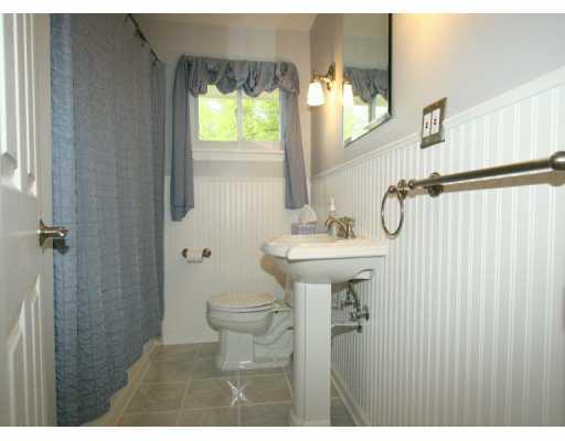212 McWilliams Road Level Green, PA 15085 - Photo 4 of 8 Master Bath/Spa.