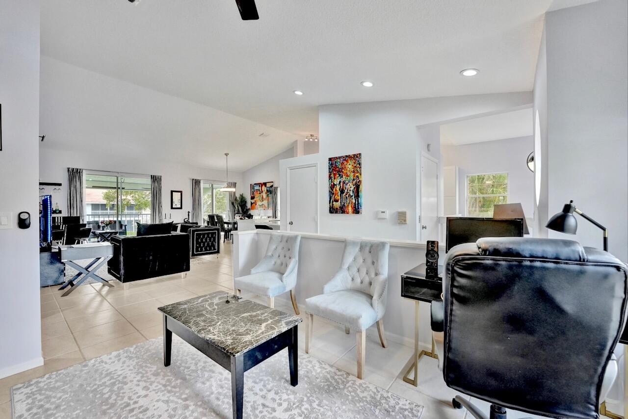 7669 Springwater Place, Unit 202 Boynton Beach, FL 33437 - Photo 17 of 60 7669 Springwater - 24
