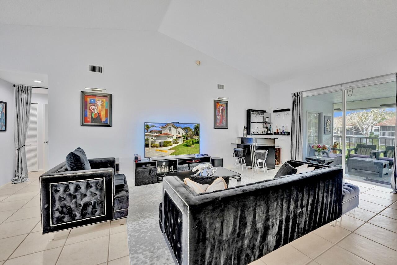 7669 Springwater Place, Unit 202 Boynton Beach, FL 33437 - Photo 21 of 60 7669 Springwater - 23