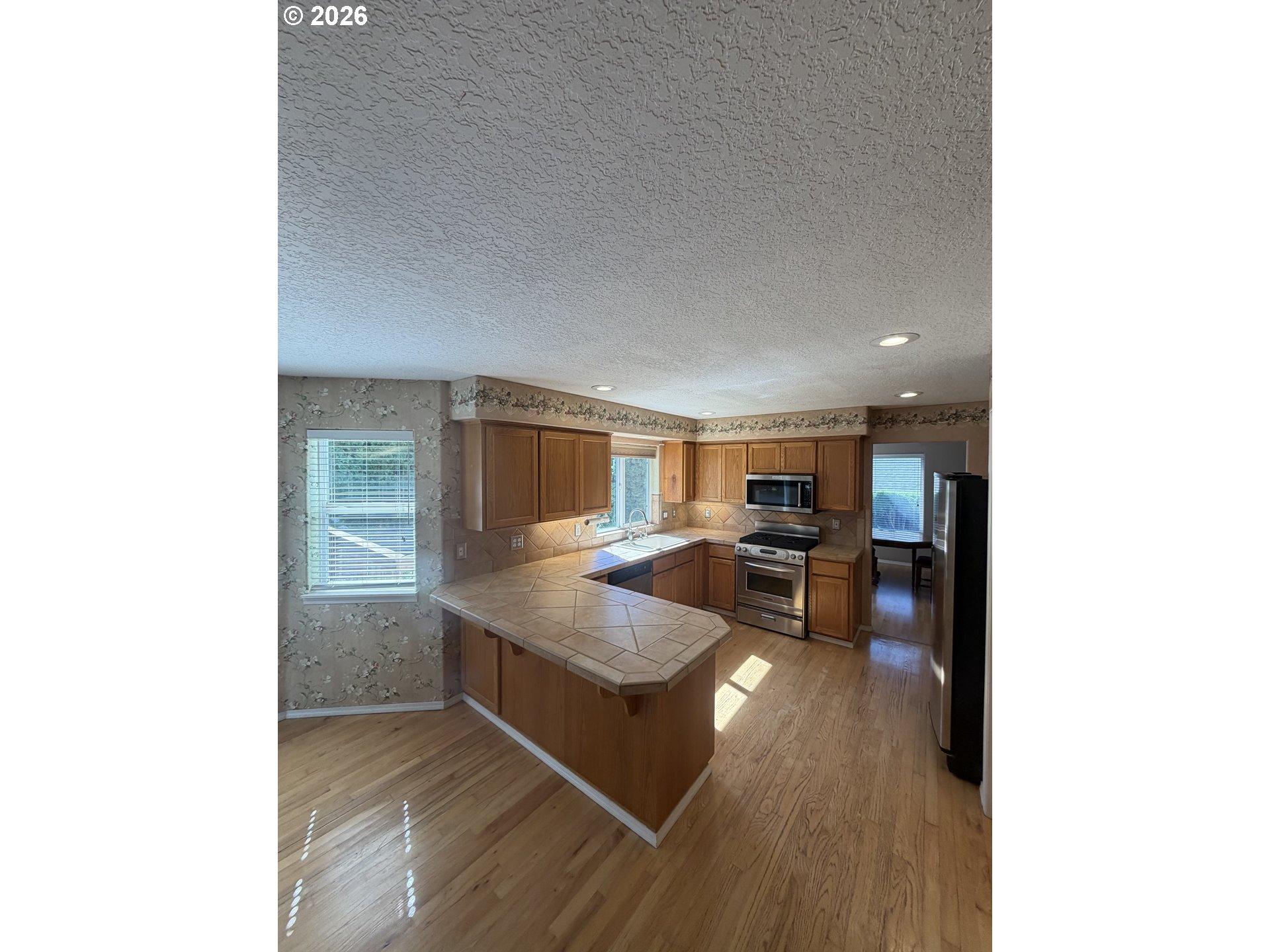 36300 Yocum Loop Sandy, OR 97055 - Photo 4 of 19