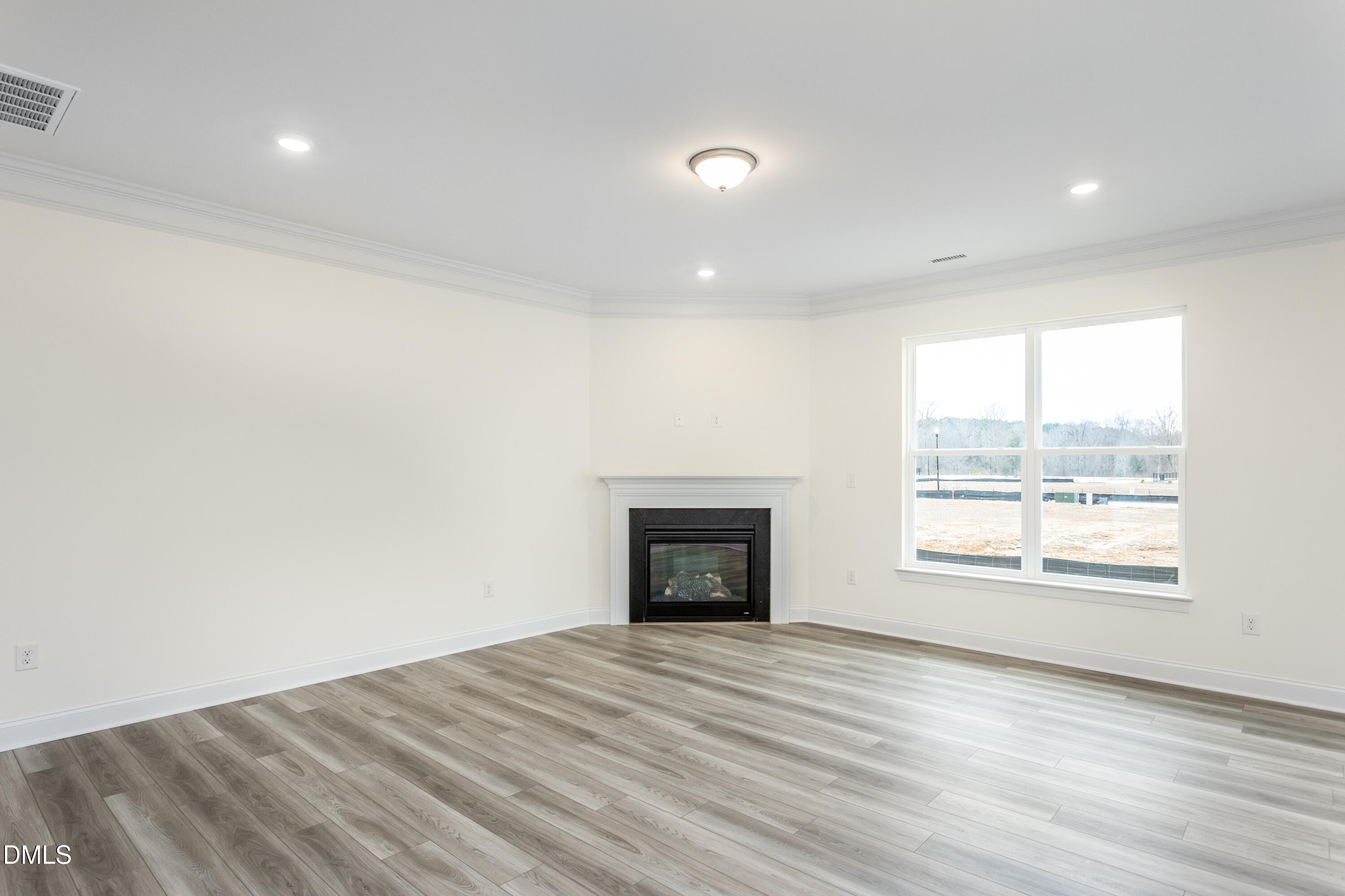 27 Steppe Way Garner, NC 27529 - Photo 11 of 42 Living Room