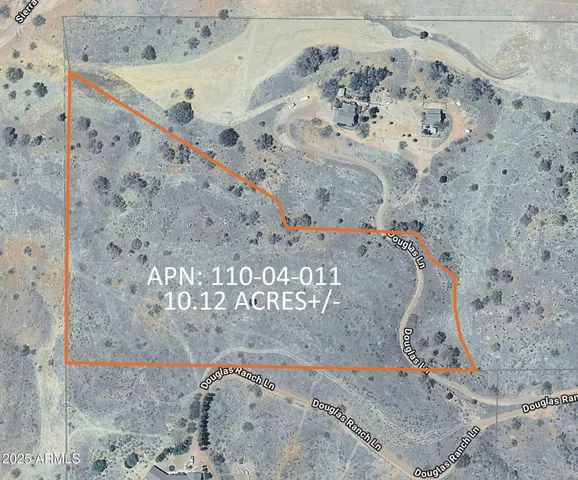 a view of parking area