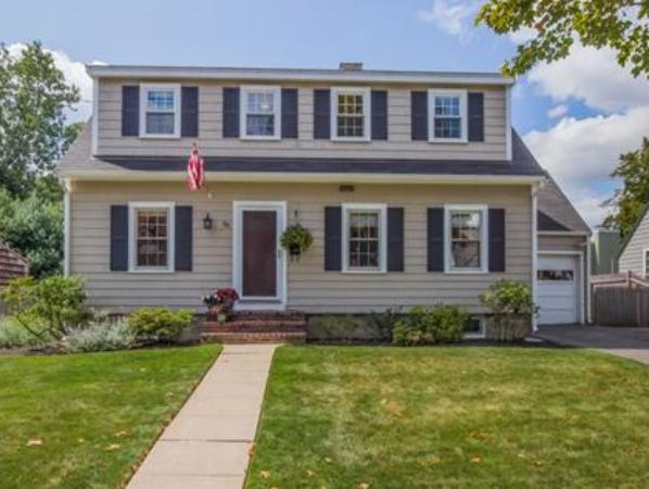 38 Pickwick Road Marblehead, MA 01945 - Photo 1 of 26