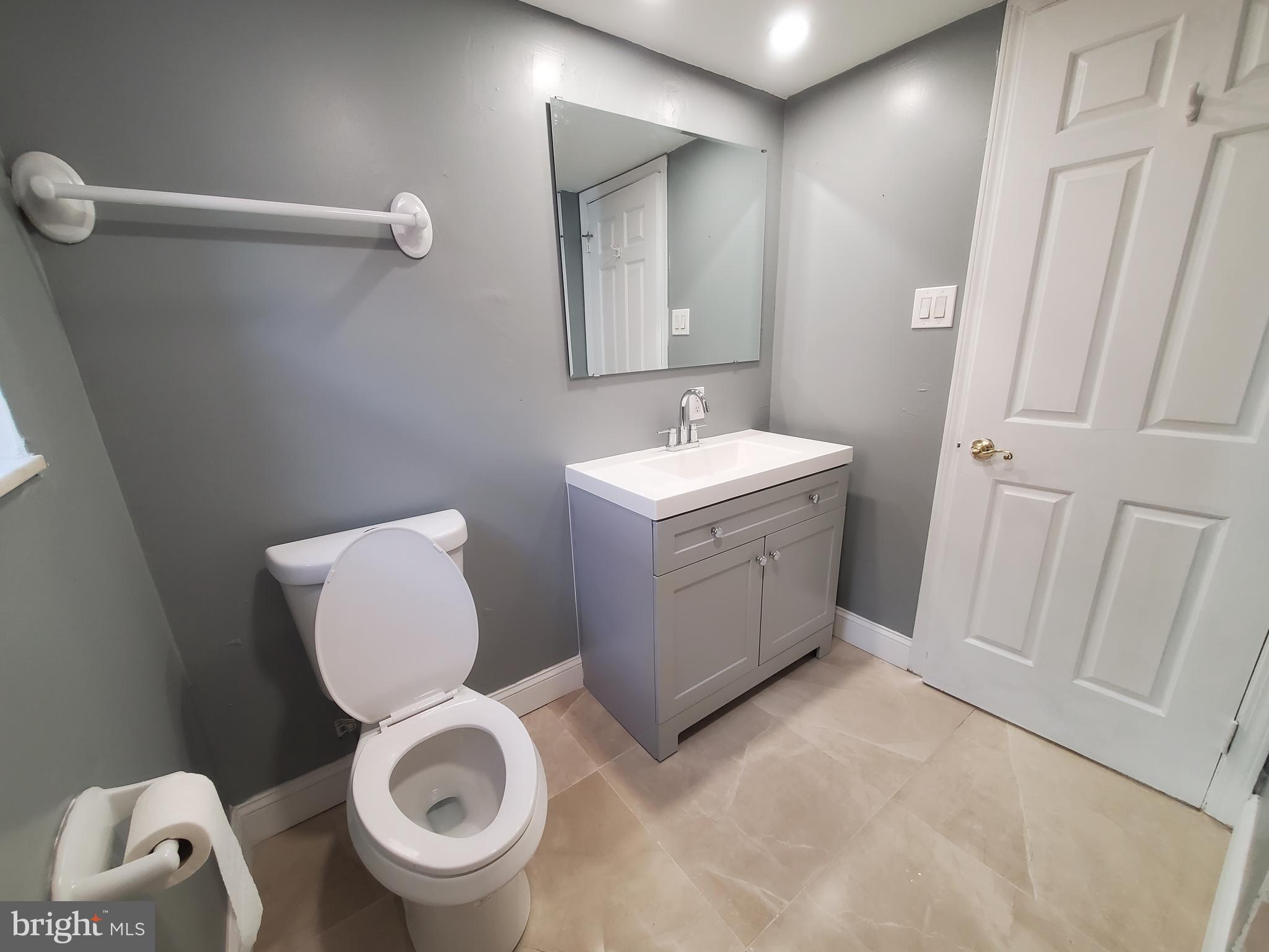 620 Rodman Street, Unit 2 Philadelphia, PA 19147 - Photo 11 of 16