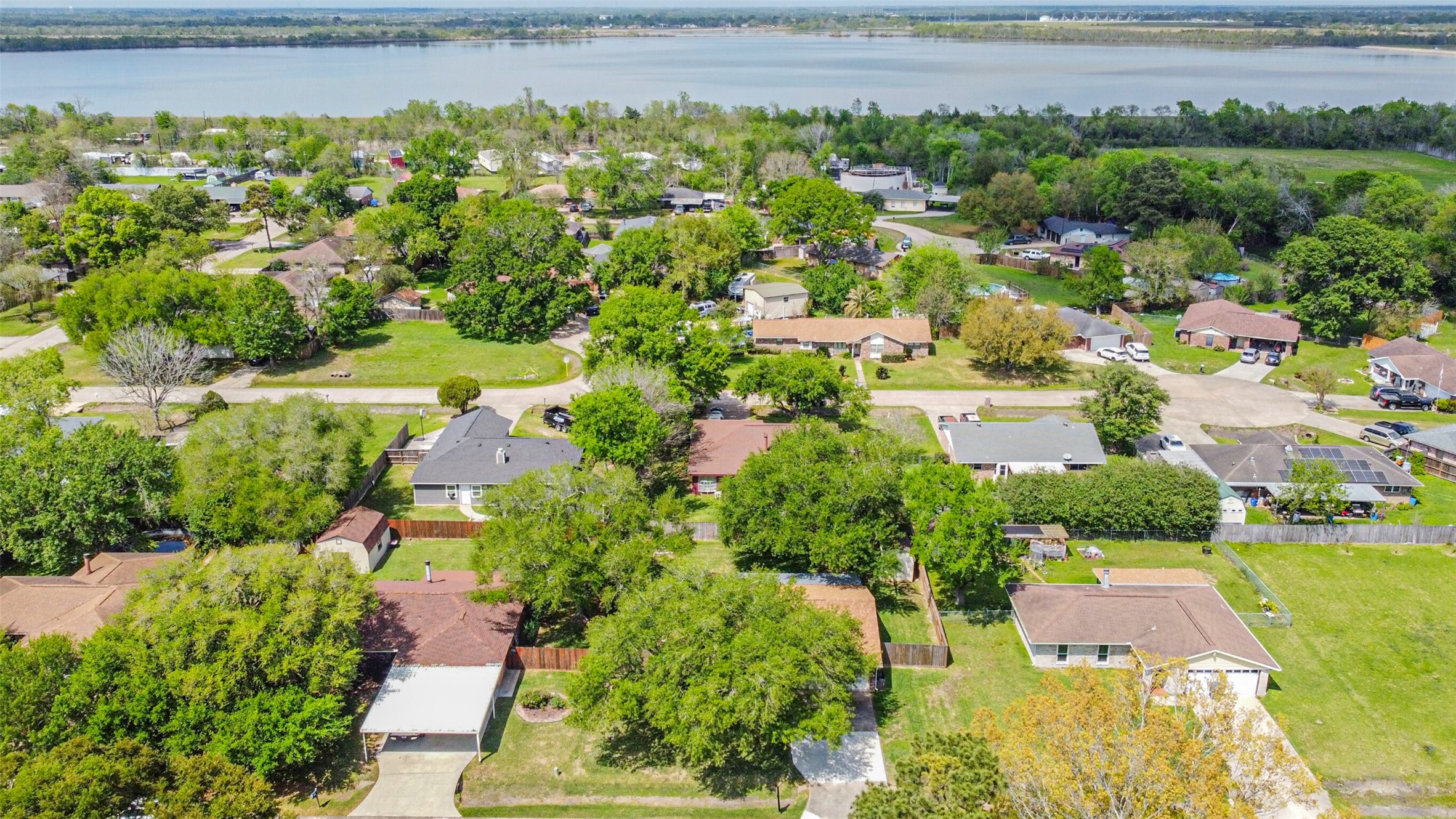 2415 Heather Street Highlands, TX 77562 - Photo 29 of 29