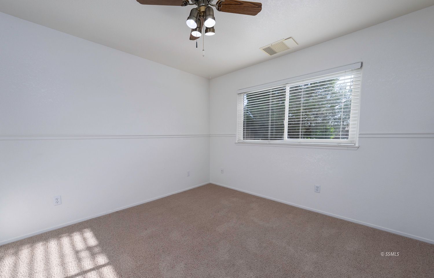 409 Ashton Street Ridgecrest, CA 93555 - Photo 22 of 43
