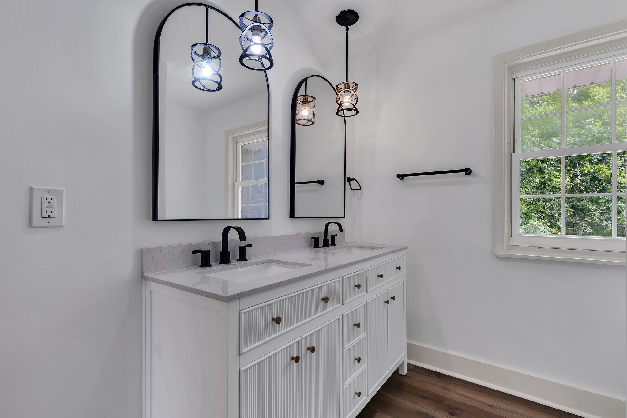 1450 Southside Road Southside, TN 37171 - Photo 27 of 41 a bathroom with a double vanity sink and mirror