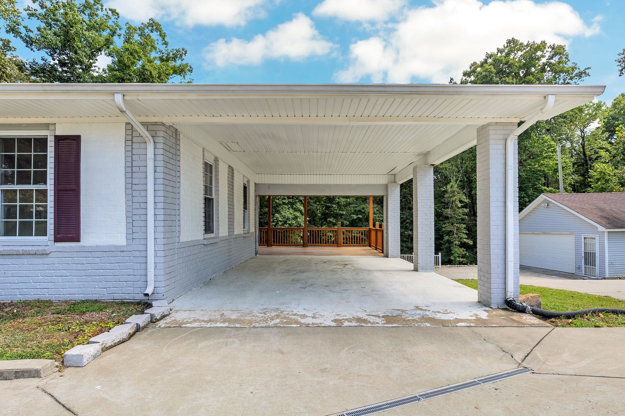 1450 Southside Road Southside, TN 37171 - Photo 35 of 41 a view of entrance front of house